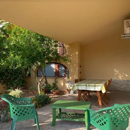 Salvatore Caletta Sul Mare Con Parcheggio Privato Ferienhaus