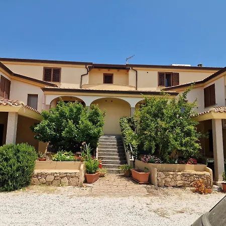 Salvatore Caletta Sul Mare Con Parcheggio Privato Ferienhaus La Caletta