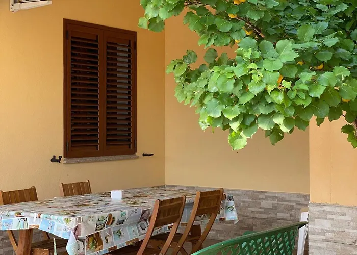 Salvatore Caletta Sul Mare Feriehus